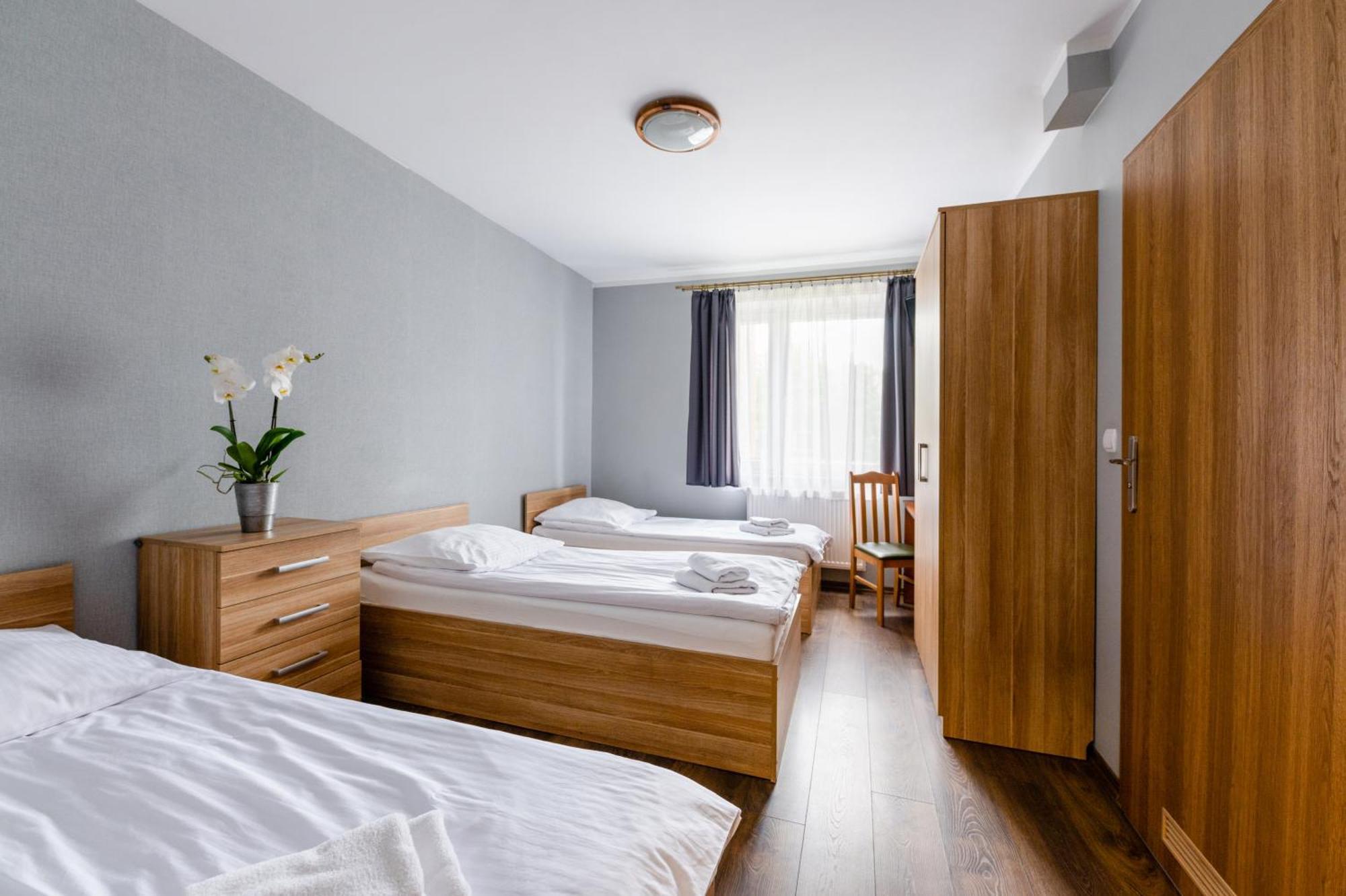 Bed and Breakfast Sleep&Go à Lubliniec Extérieur photo