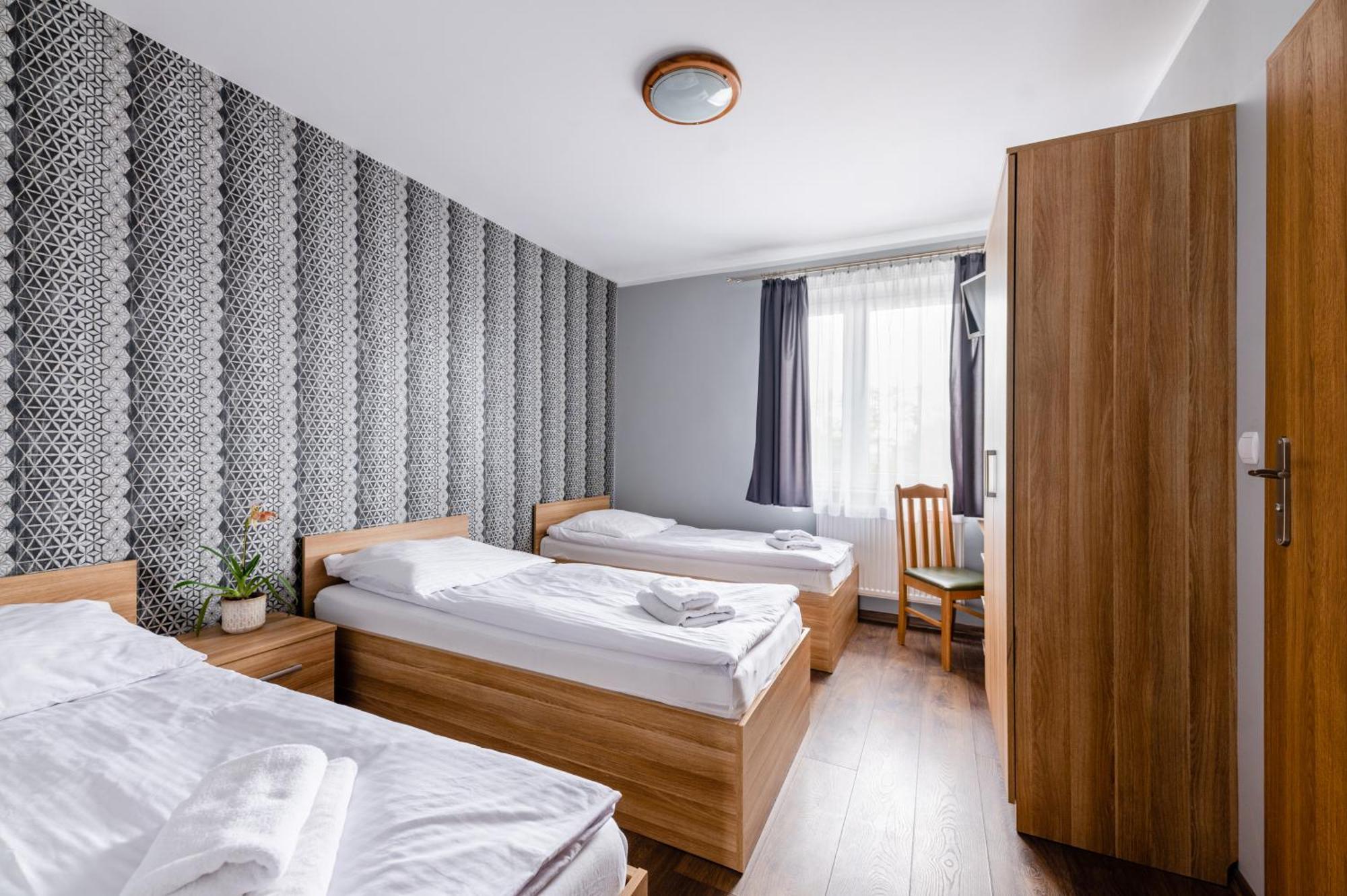 Bed and Breakfast Sleep&Go à Lubliniec Extérieur photo