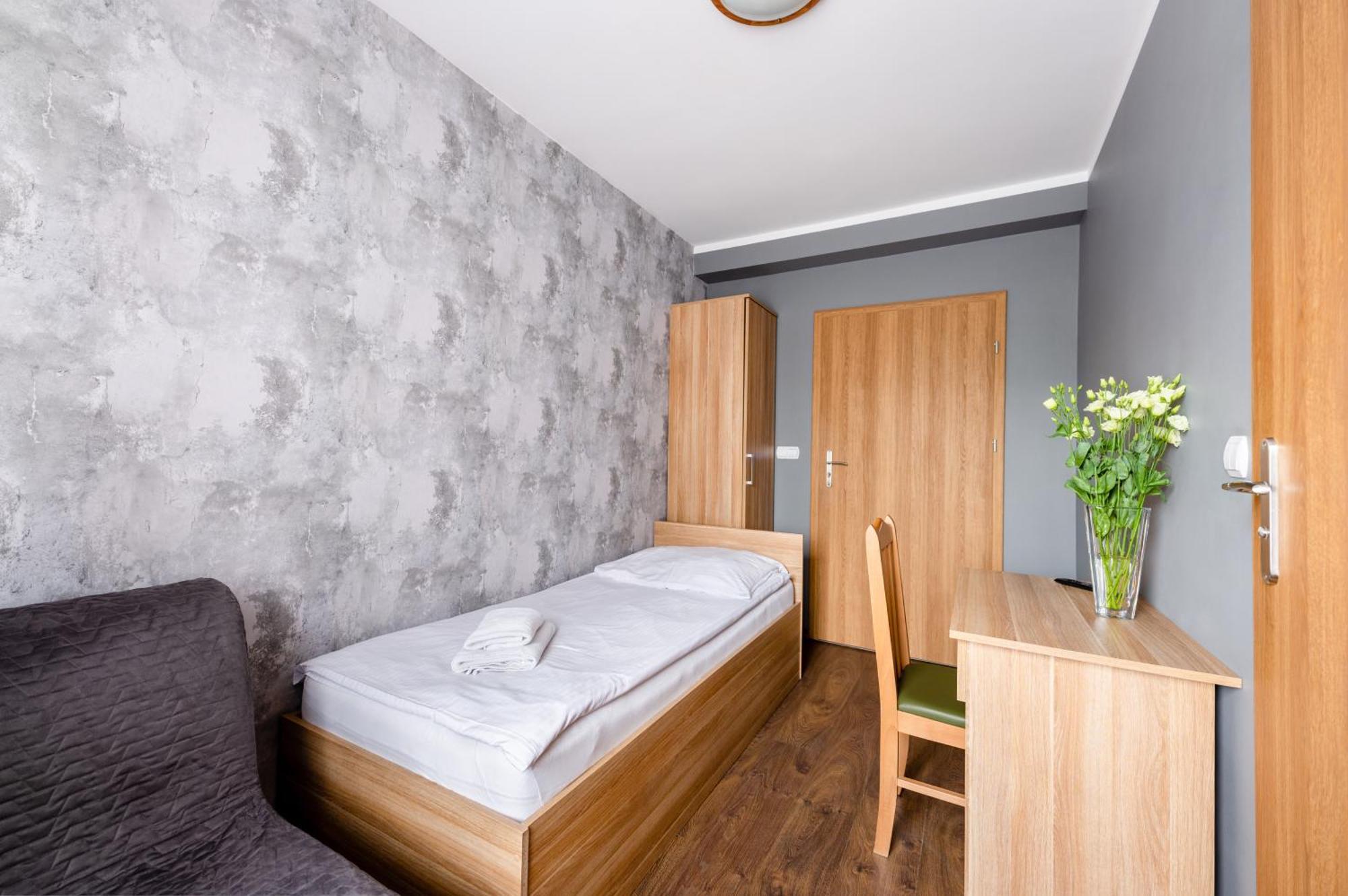 Bed and Breakfast Sleep&Go à Lubliniec Extérieur photo